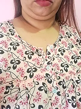 Ravina patil1 online show from 6, 4, 2026