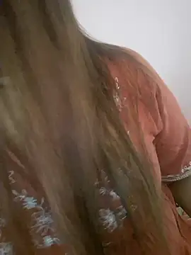 Ravina patil1 online show from 17, 4, 2026