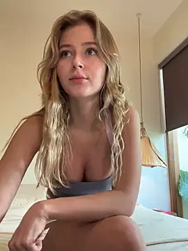 LunaRase online show from 18, 1, 2025