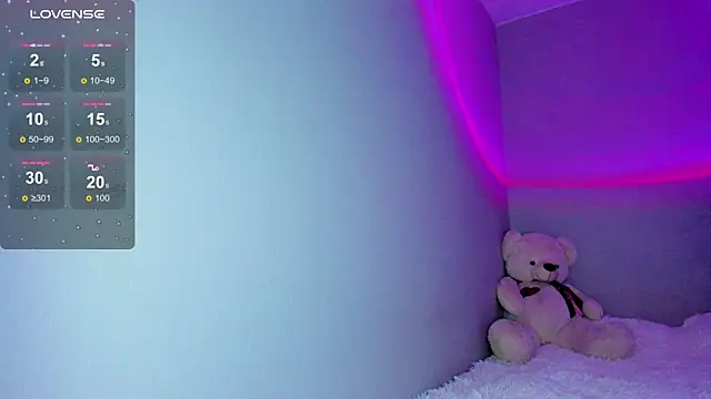 misspollywow online show from 21, 12, 2025