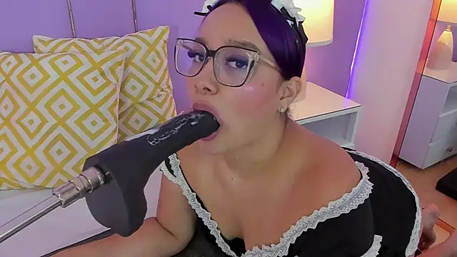 SophyRuiz  online show from 3, 4, 2026