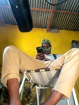 Maskman941 online show from 28, 10, 2025