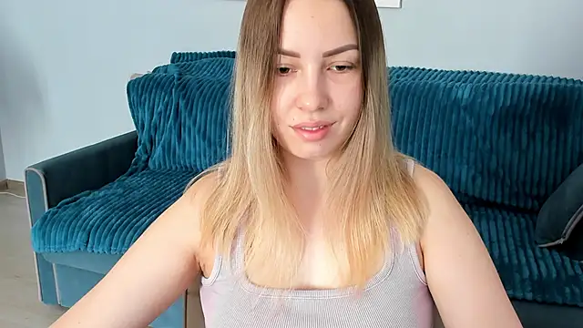 Mia shy1 online show from 12, 2, 2025