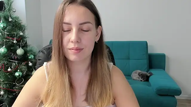 Mia shy1 online show from 23, 12, 2025