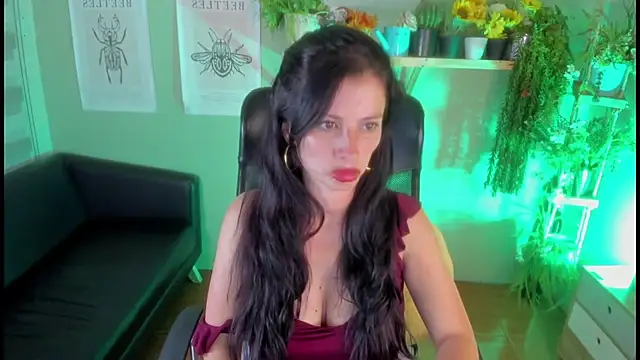 Aliiz 01 online show from 23, 1, 2025