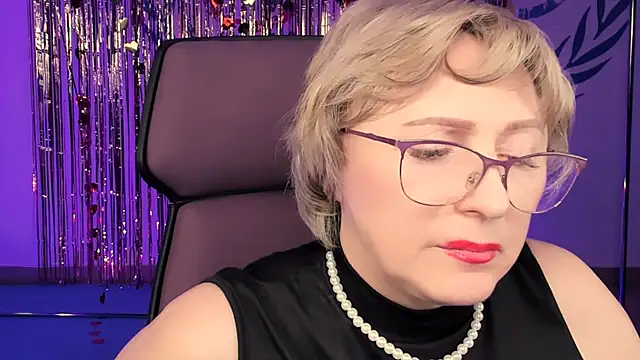 sugar vivien online show from 22, 2, 2025