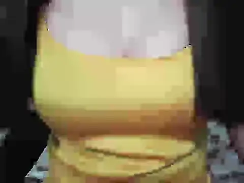 Snapshot of YourGoldenGirl chatting on 2, 2, 2025 YourGoldenGirl online show from 2, 2, 2025