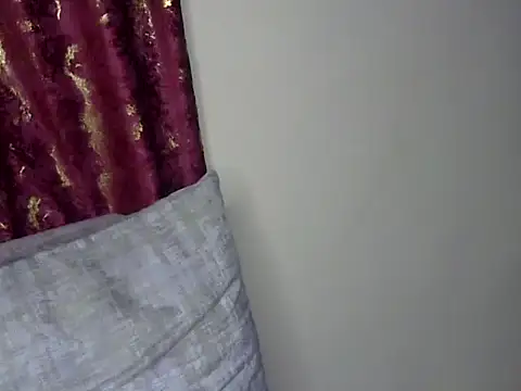 Cute princcess online show from 14, 3, 2025