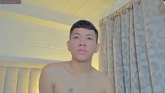 JulianRose 1 online show from 23, 1, 2025