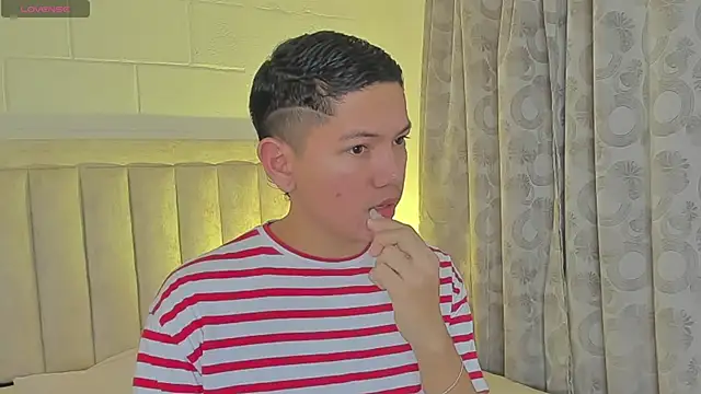 JulianRose 1 online show from 7, 2, 2025