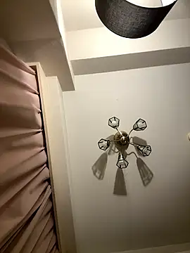 Tkcqcc online show from 4, 12, 2025