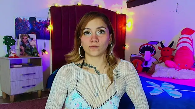 alisson zafiro  online show from 3, 11, 2025