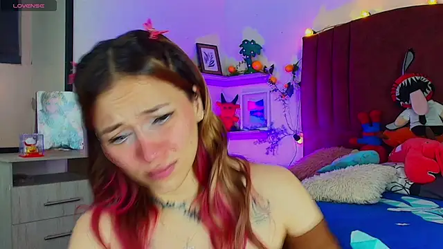 alisson zafiro  online show from 15, 11, 2025