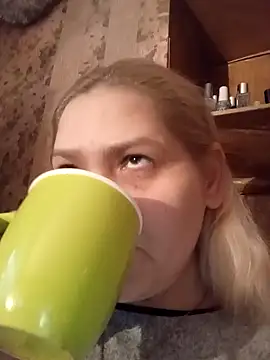 Snapshot of Minna_Jeannie chatting on 4, 1, 2025 Minna Jeannie online show from 4, 1, 2025