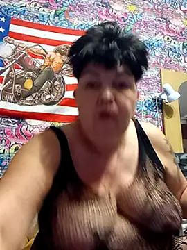 Snapshot of FantasyMichelle chatting on 17, 2, 2025 FantasyMichelle online show from 17, 2, 2025