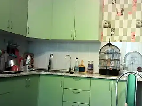 Snapshot of FantasyMichelle chatting on 28, 2, 2025 FantasyMichelle online show from 28, 2, 2025