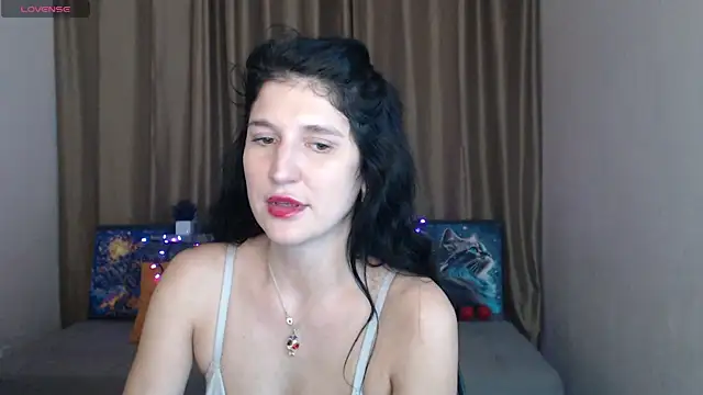 Alianna Solo Kisses online show from 13, 3, 2025