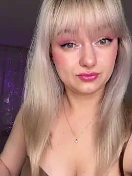 Blonde20 online show from 17, 10, 2025