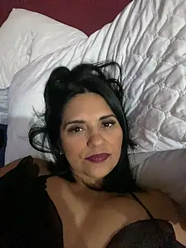 paolagomez  online show from 9, 1, 2025