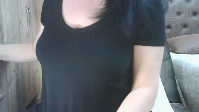 Hornymom42 online show from 19, 1, 2026