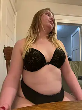 Snapshot of PhatAssBlond chatting on 8, 1, 2025 PhatAssBlond online show from 8, 1, 2025