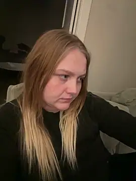 Snapshot of PhatAssBlond chatting on 9, 1, 2025 PhatAssBlond online show from 9, 1, 2025