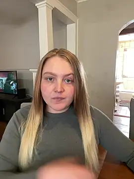 Snapshot of PhatAssBlond chatting on 16, 2, 2025 PhatAssBlond online show from 16, 2, 2025