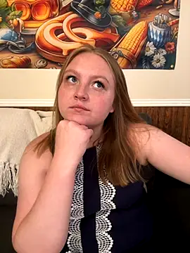 Snapshot of PhatAssBlond chatting on 16, 9, 2025 PhatAssBlond online show from 16, 9, 2025