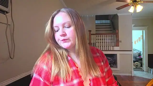 Snapshot of PhatAssBlond chatting on 5, 2, 2026 PhatAssBlond online show from 5, 2, 2026