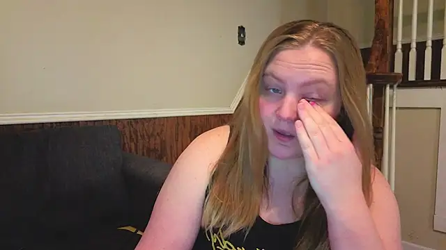 Snapshot of PhatAssBlond chatting on 6, 2, 2026 PhatAssBlond online show from 6, 2, 2026