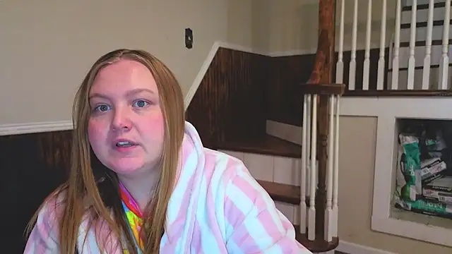 Snapshot of PhatAssBlond chatting on 8, 2, 2026 PhatAssBlond online show from 8, 2, 2026