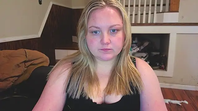 Snapshot of PhatAssBlond chatting on 11, 2, 2026 PhatAssBlond online show from 11, 2, 2026