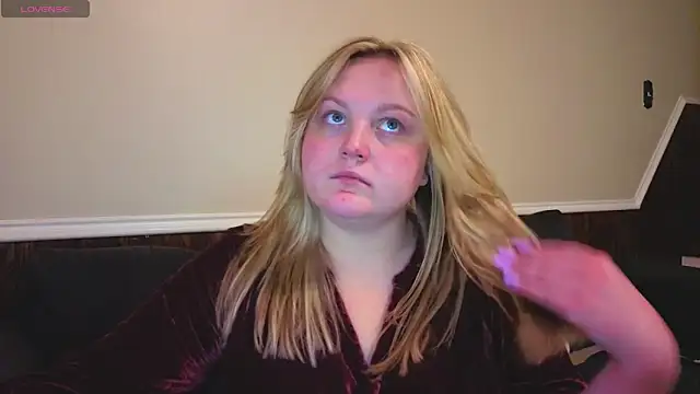 Snapshot of PhatAssBlond chatting on 2, 3, 2026 PhatAssBlond online show from 2, 3, 2026