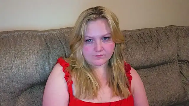 Snapshot of PhatAssBlond chatting on 21, 3, 2026 PhatAssBlond online show from 21, 3, 2026