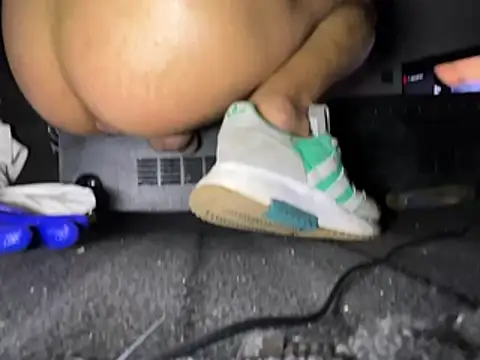 Snapshot of Amarok39 chatting on 8, 2, 2025 Amarok39 online show from 8, 2, 2025