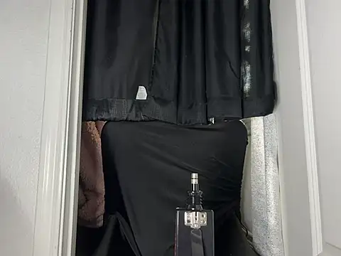 Snapshot of Amarok39 chatting on 26, 2, 2025 Amarok39 online show from 26, 2, 2025