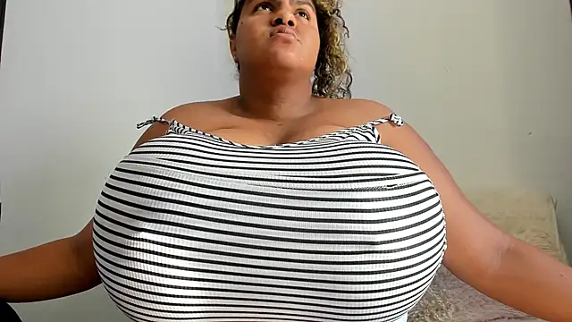 bigmom69  online show from 1, 6, 2026