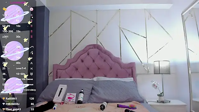 Rubi Sky online show from 4, 2, 2025