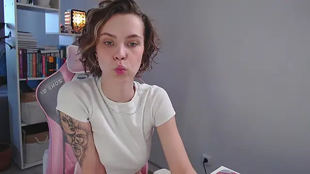 milly ross online show from 14, 1, 2025