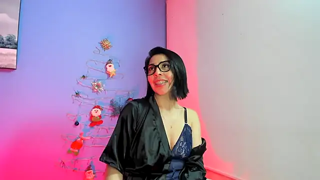 Snapshot of AdelleLennox_cg chatting on 14, 12, 2024 AdelleLennox cg online show from 14, 12, 2024