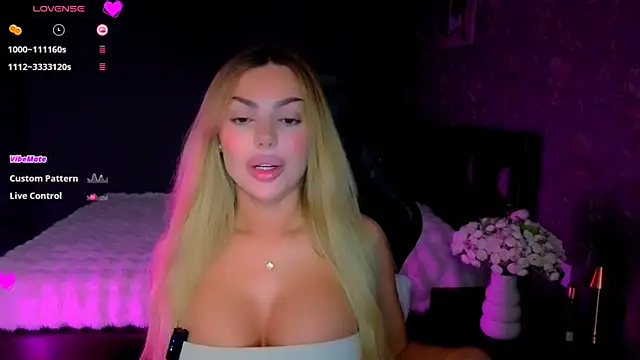 babyleilaa online show from 19, 4, 2026