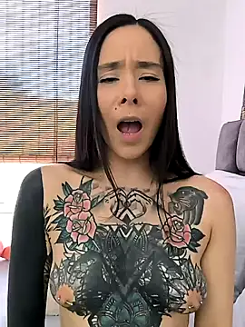 VeronicaTonu online show from 24, 1, 2025