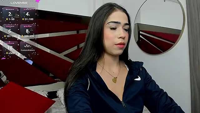 FaloonRoussel online show from 28, 9, 2025