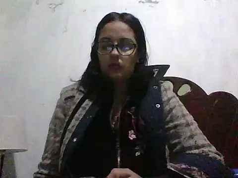 Samanthat33 online show from 30, 12, 2024