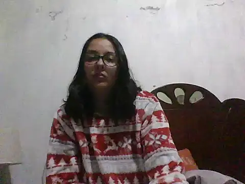 Samanthat33 online show from 11, 3, 2025