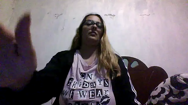 Samanthat33 online show from 6, 1, 2026