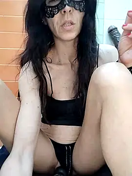 EmySkinny85 online show from 7, 3, 2025