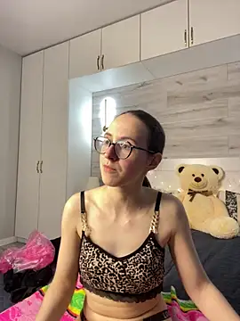 Snapshot of MartiniiSelenna chatting on 5, 6, 2026 MartiniiSelenna online show from 5, 6, 2026