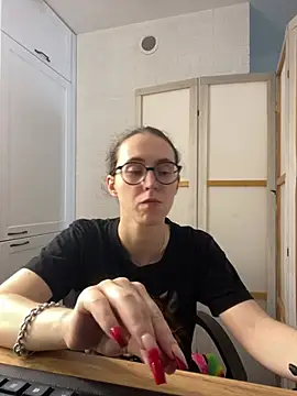 Snapshot of MartiniiSelenna chatting on 8, 7, 2026 MartiniiSelenna online show from 8, 7, 2026