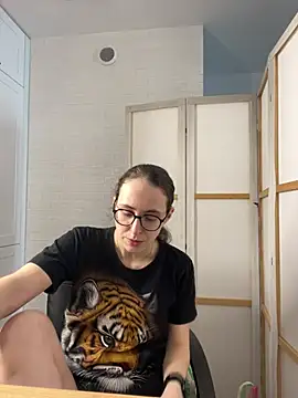 Snapshot of MartiniiSelenna chatting on 12, 7, 2026 MartiniiSelenna online show from 12, 7, 2026